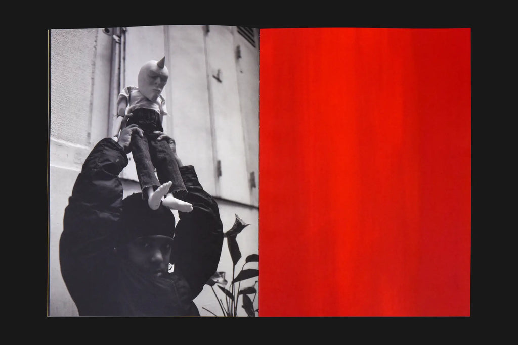 Issue 10: Pol Taburet / Dexter Navy